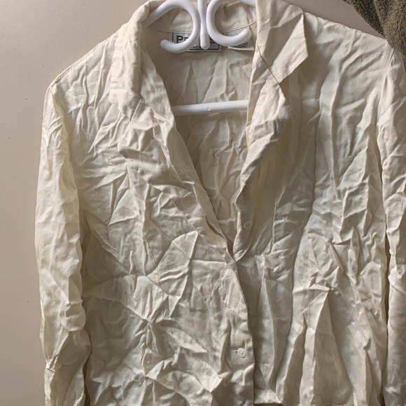 Creme Button Up Blouse - Picture 3 of 4